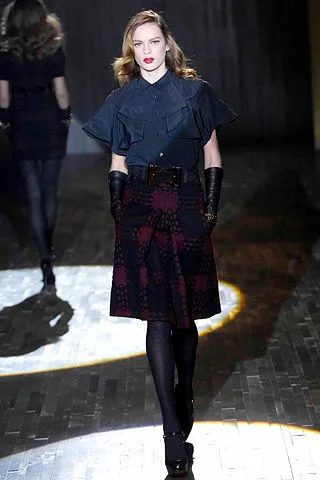 Look 18